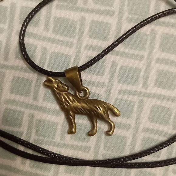 New Wolf cord necklace - Picture 1 of 3
